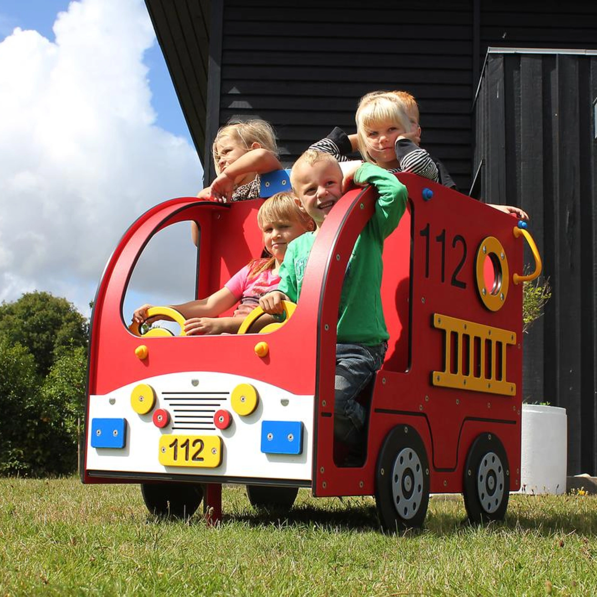Spielhaus Feuerwehrauto mini