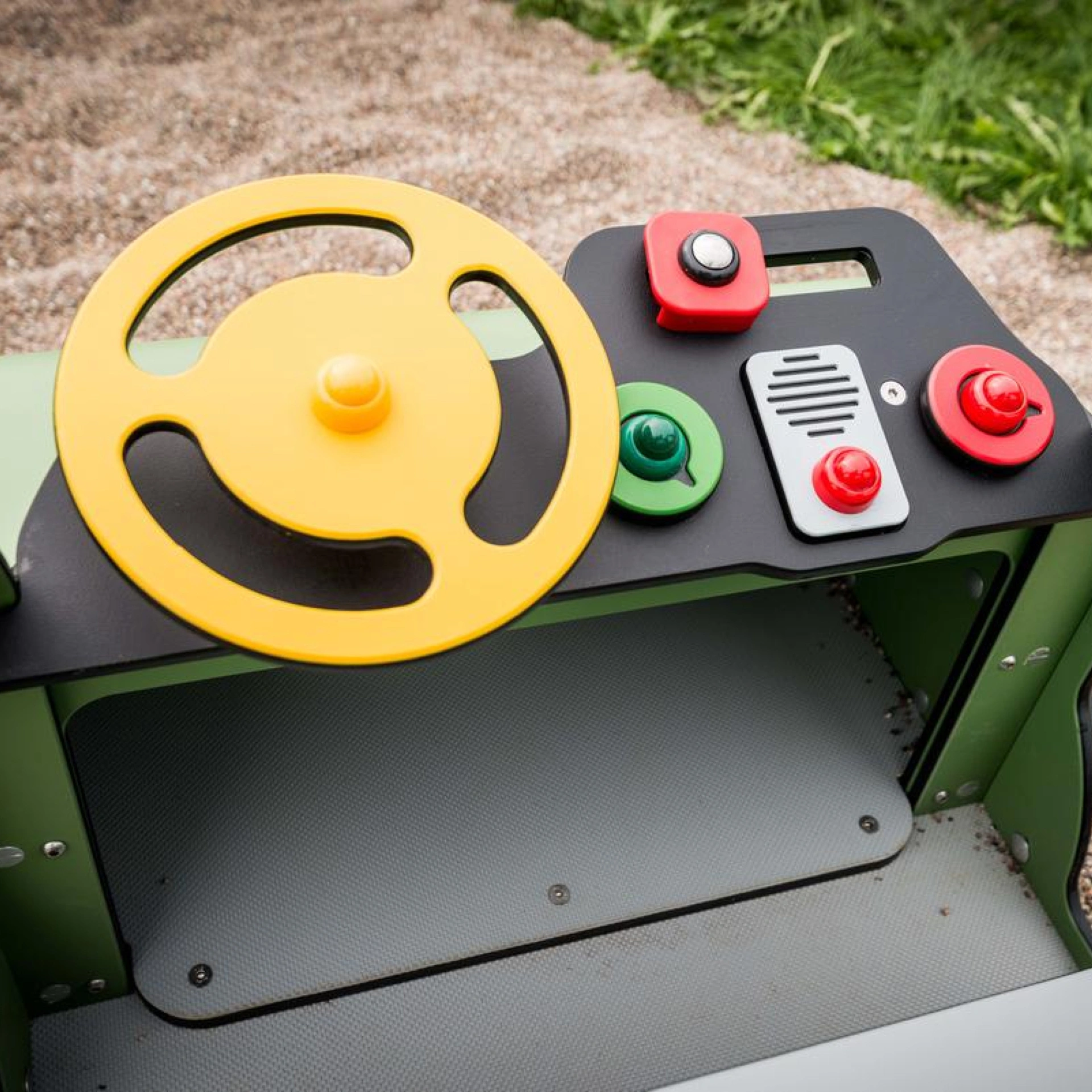 Spielhaus Explore Offroader