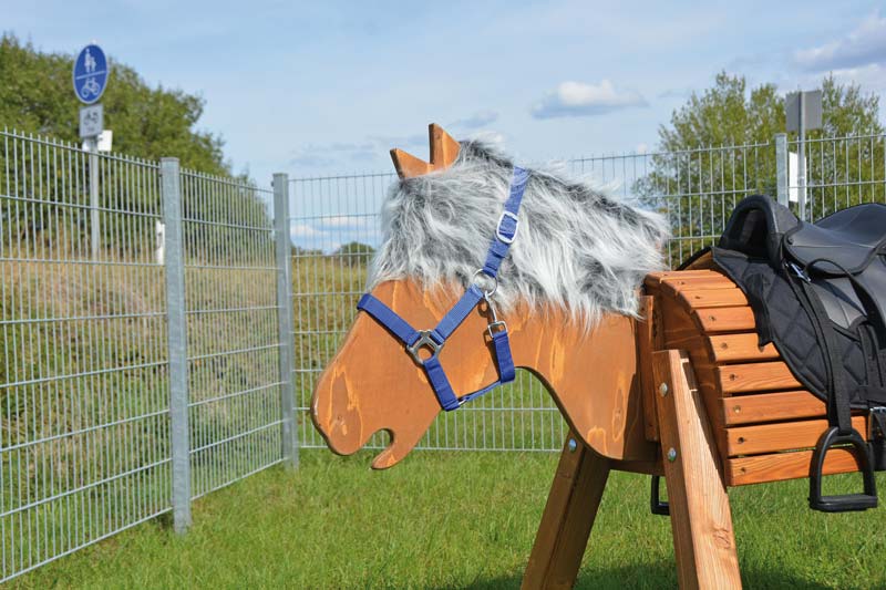 Halfter für Holzpferd