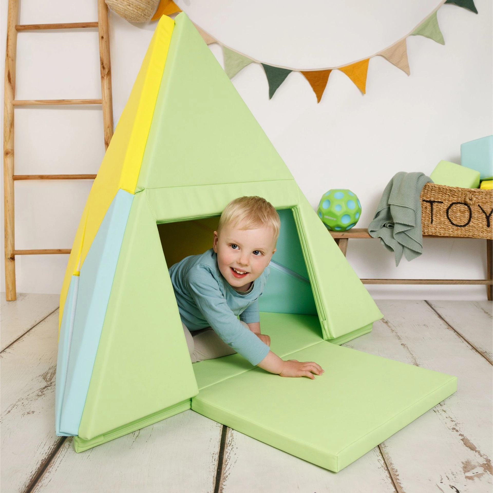 Spielmatte 3-in-1, faltbar zu Tipi-Zelt & Boot